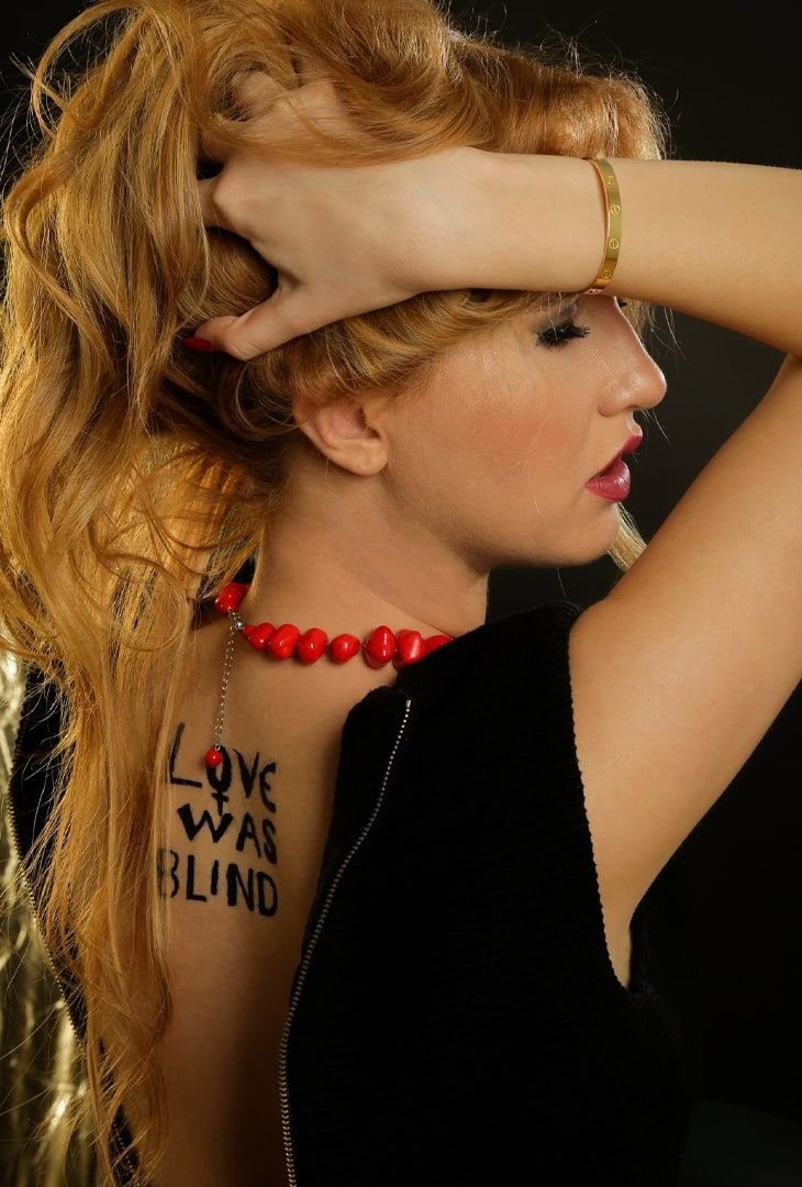 غلاف «Love Was Blind»